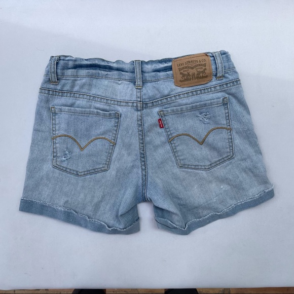 Girl’s Levi’s Boyfriend Fit Cuffed Jean Shorts - Picture 2 of 7